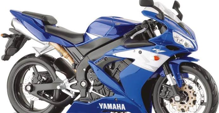 YAMAHA RACING BIKE